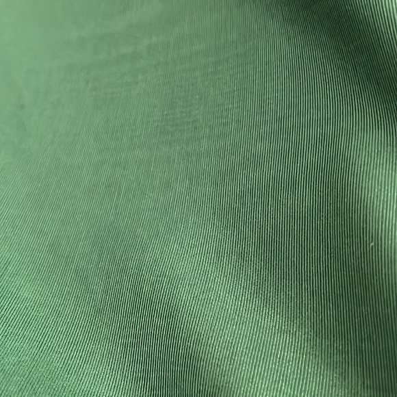 RARE Banquet Tablecloth-Custom made, Green Moire designer fabric with braiding. - Picture 3 of 3